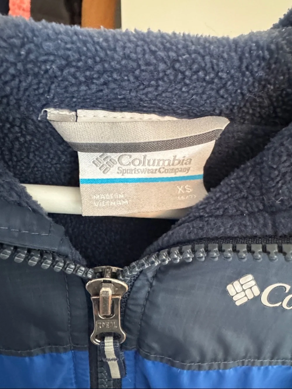 Columbia Kids Blue and Black Hooded Rain Jacket